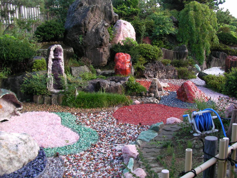 宝石庭園